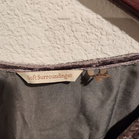 Soft Surroundings Velvet Dress Embroidered Silver Size Small Boho Short Sleeve - Picture 6 of 8